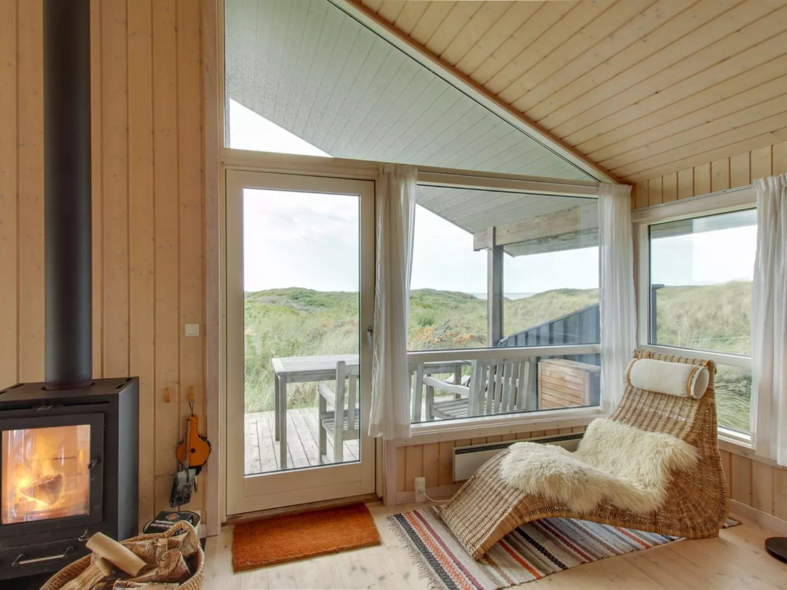 "Eunike" - 220m from the sea-Binnen