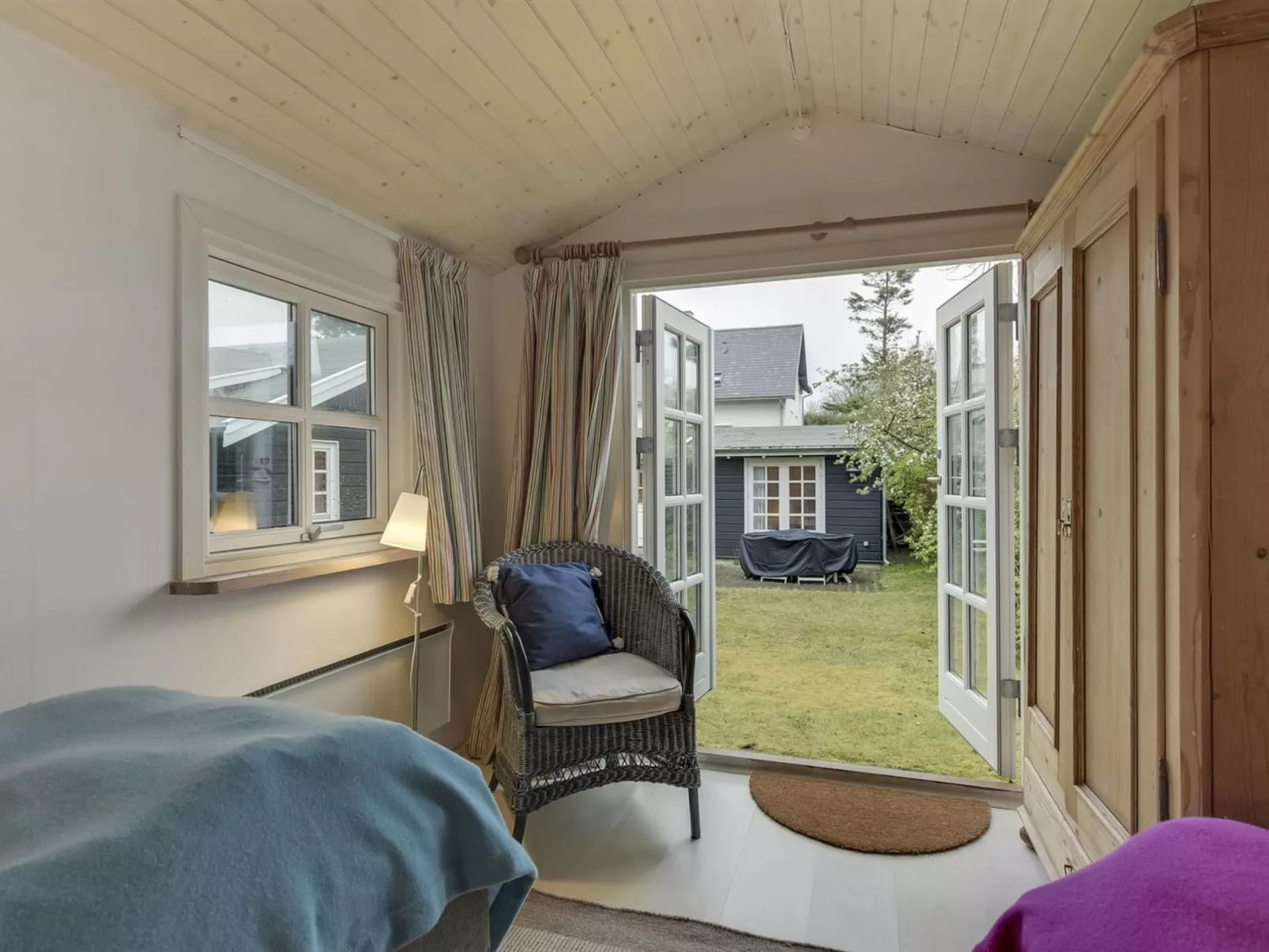 "Ayla" - 200m from the sea-Binnen