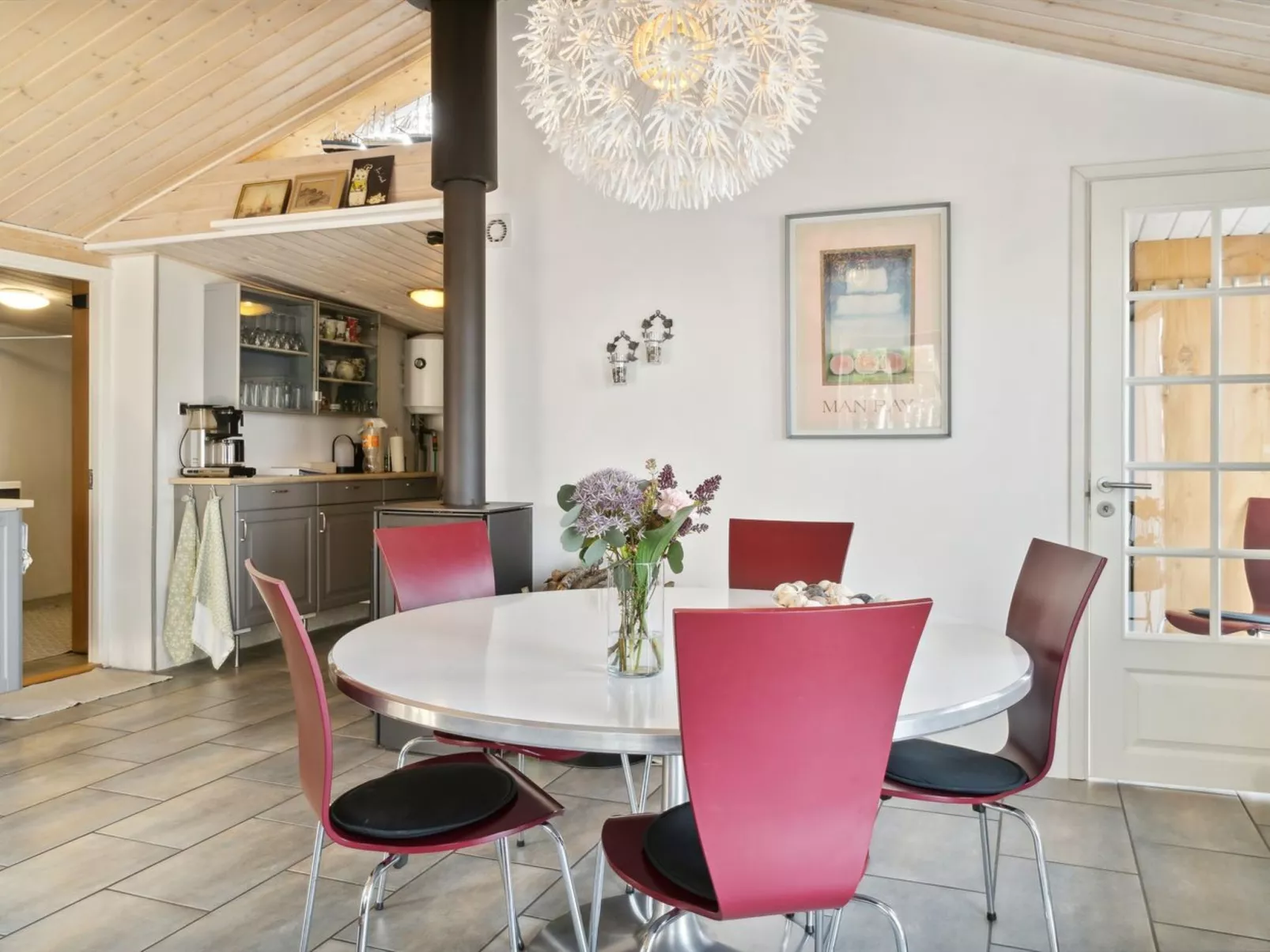 "Tameka" - 10m to the fjord-Binnen