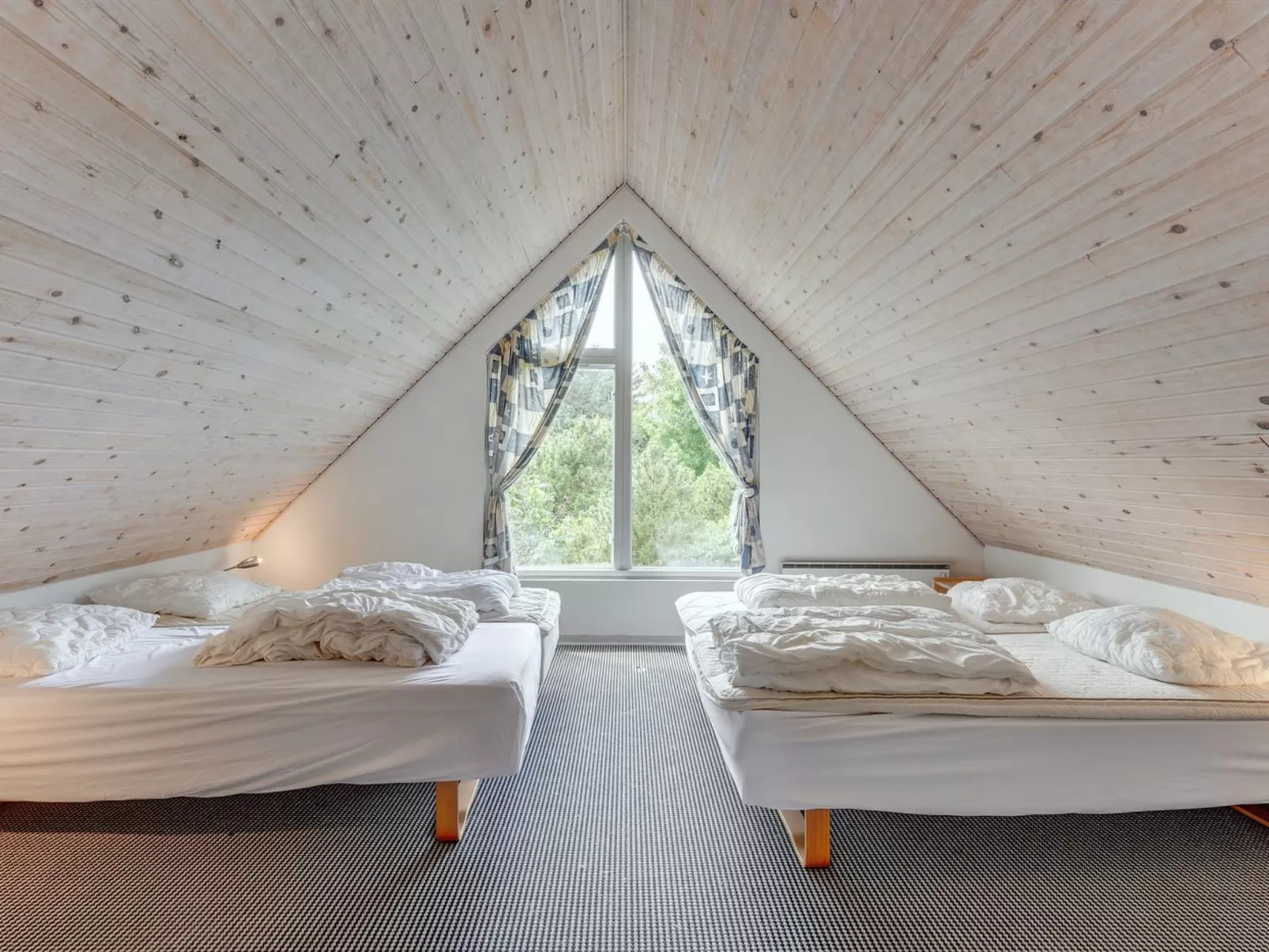 "Tabithe" - 2.2km from the sea-Binnen