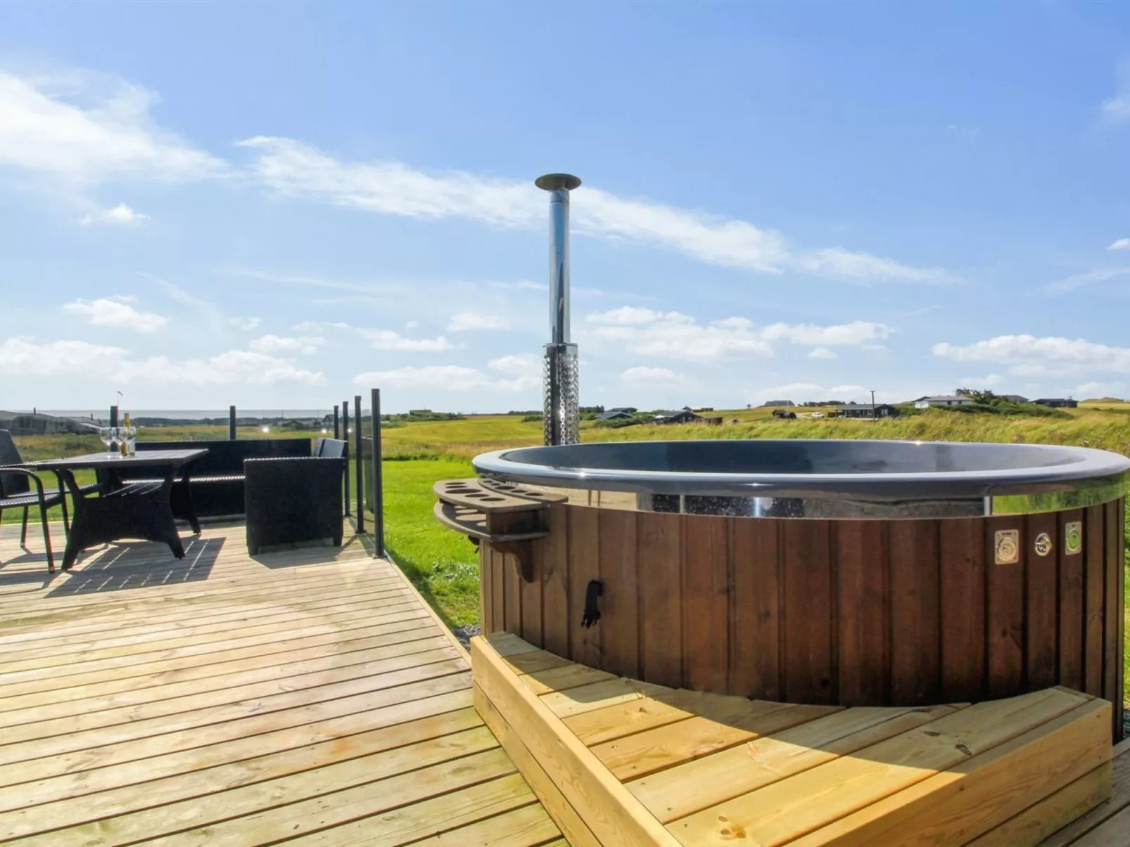 "Månviva" - 500m from the sea-Binnen