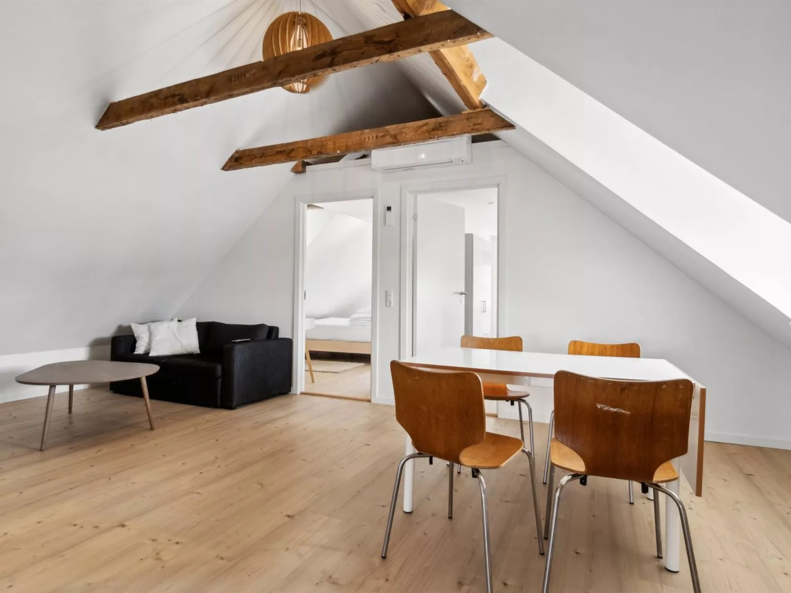 "Fridgerd" - 4.8km from the sea-Buiten