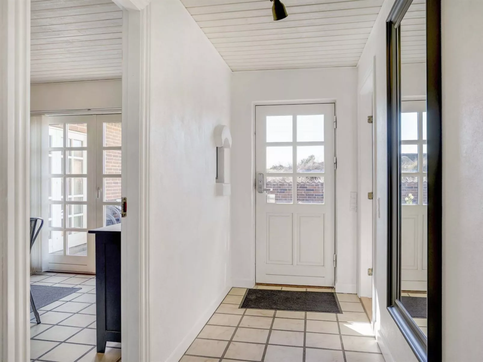 "Domnika" - 350m from the sea-Binnen