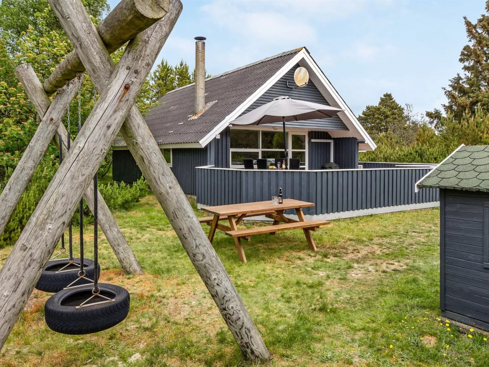 "Emmi" - 2.5km from the sea-Buiten