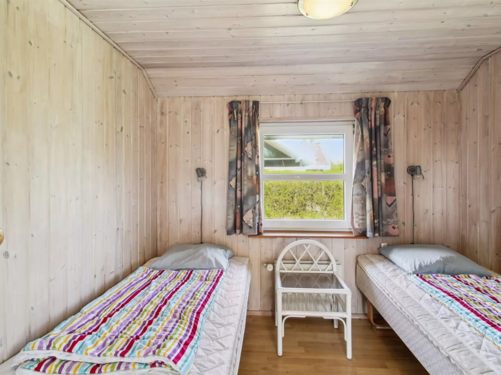 "Carit" - 80m from the sea-Binnen