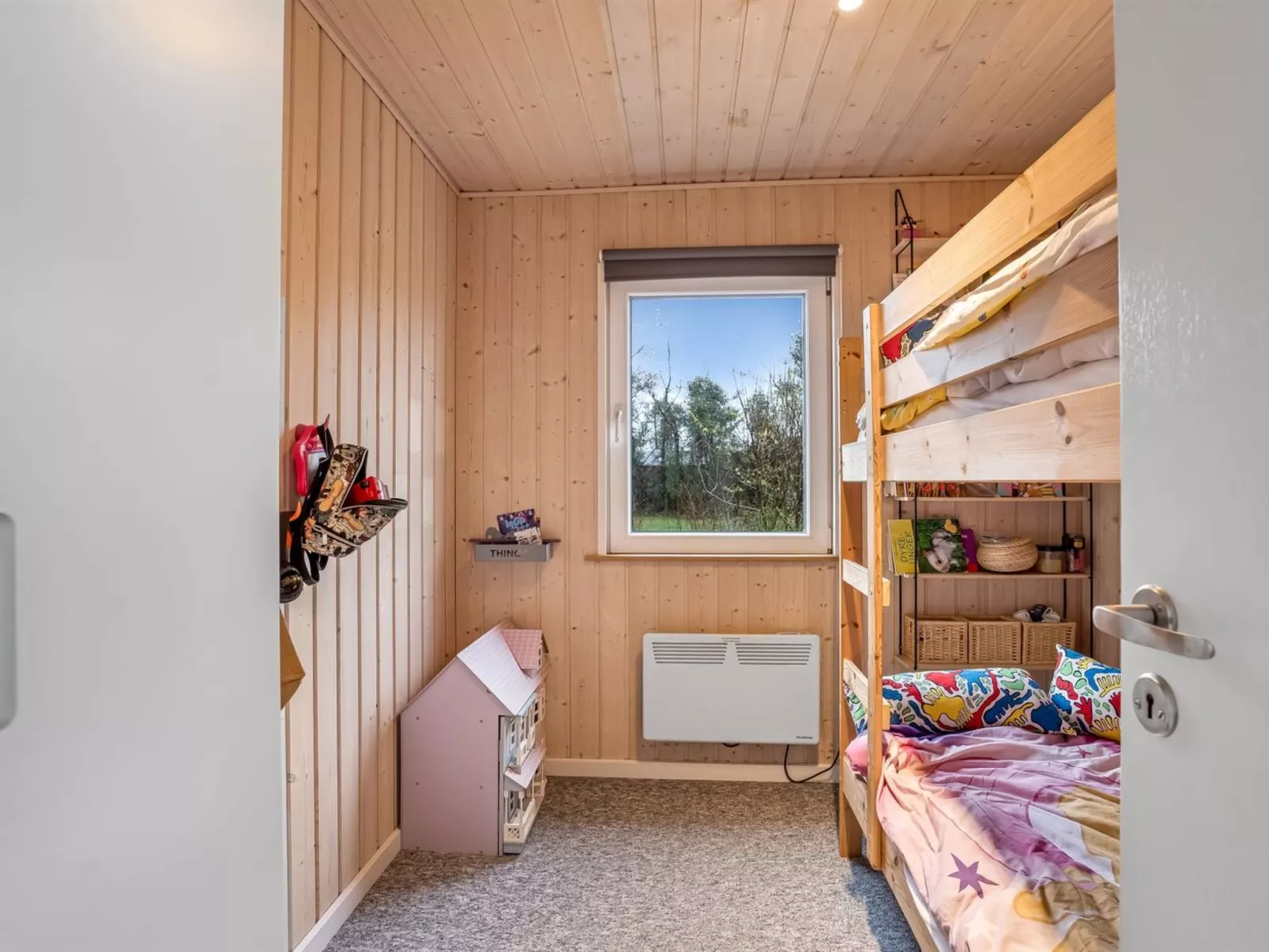 "Mira" - 500m from the sea-Binnen