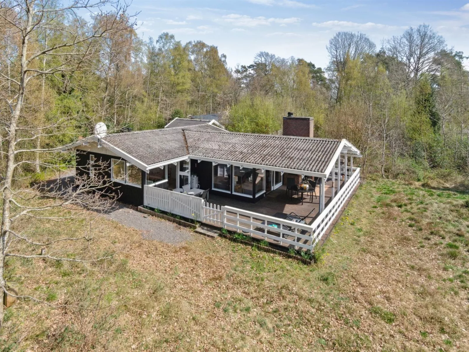 "Gjertrud" - 1km from the sea-Buiten