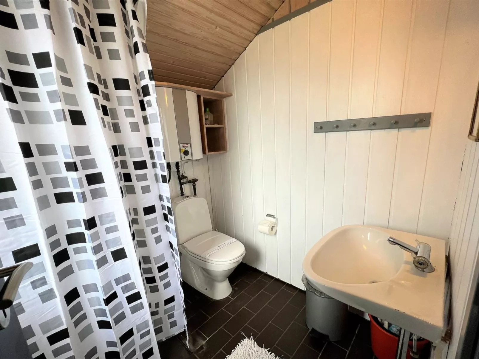 "Antonelle" - 1.7km from the sea-Binnen