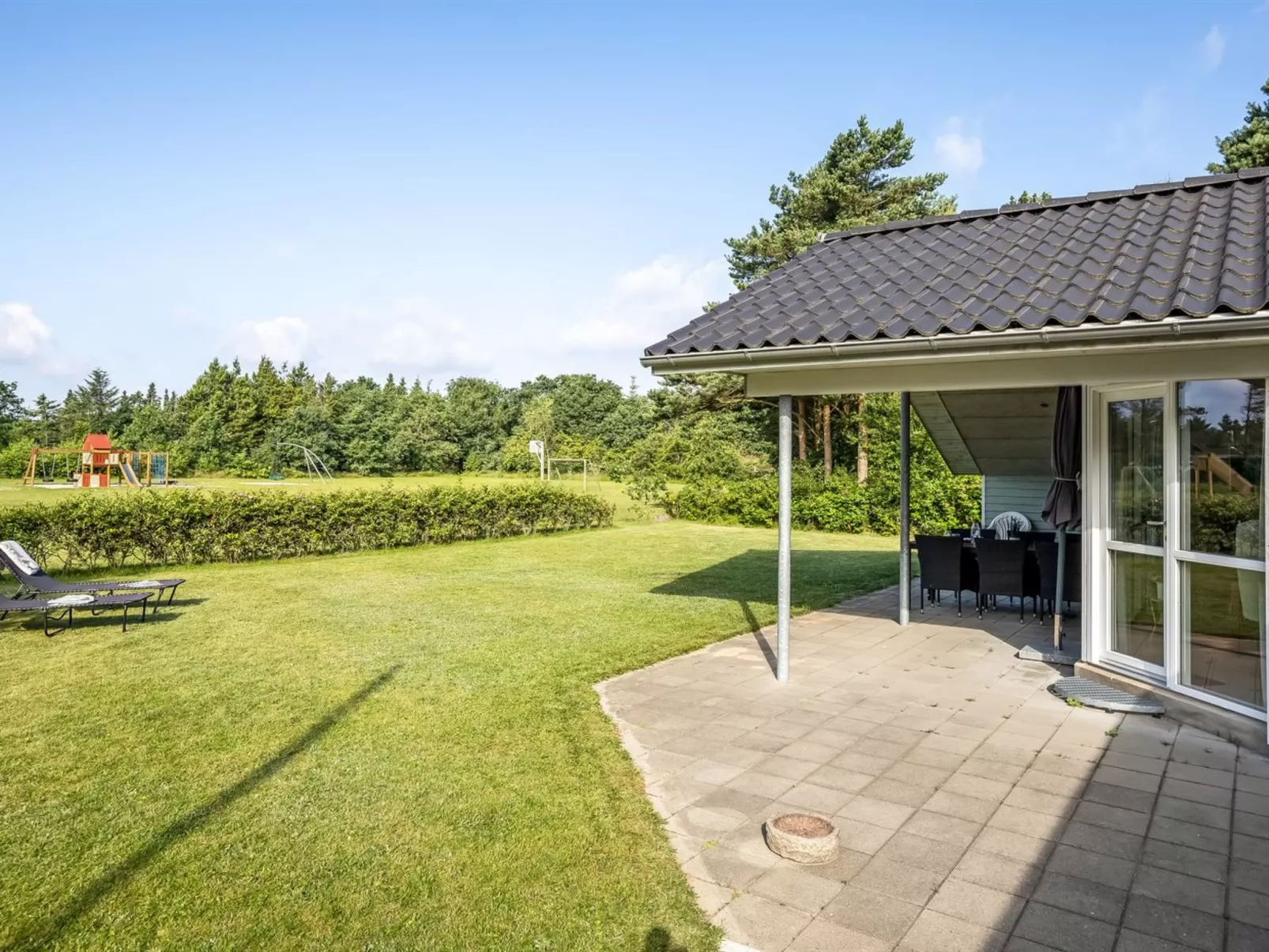 "Tjorven" - 250m to the fjord-Buiten