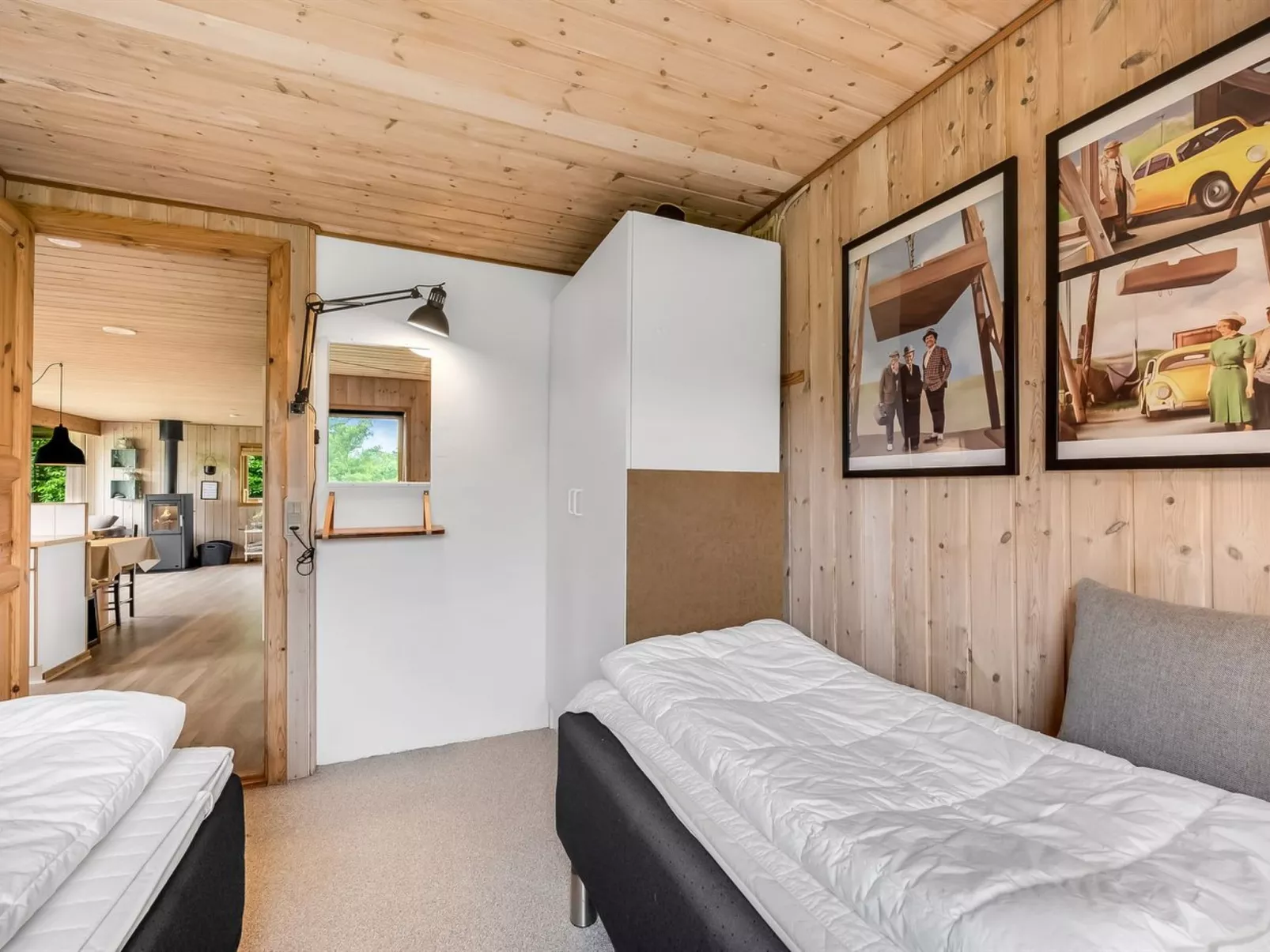 "Tian" - 400m to the fjord-Binnen