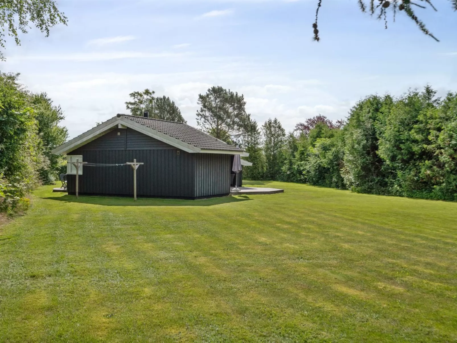 "Falka" - 300m from the sea-Buiten