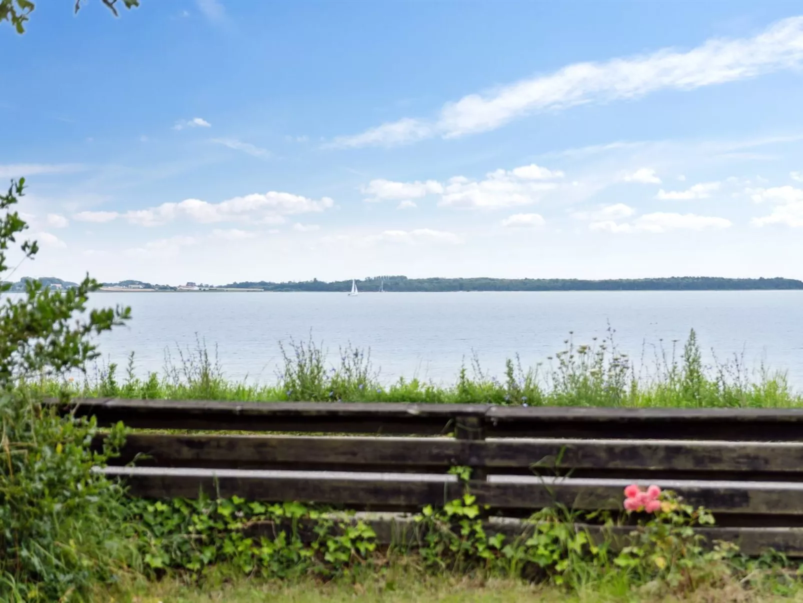 "Konsta" - 50m from the sea-Buiten