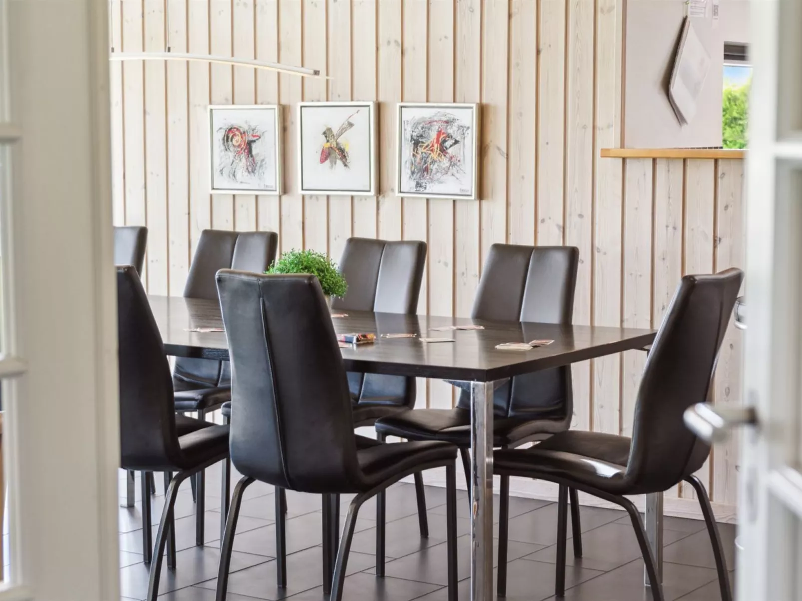 "Edzard" - 800m from the sea-Binnen