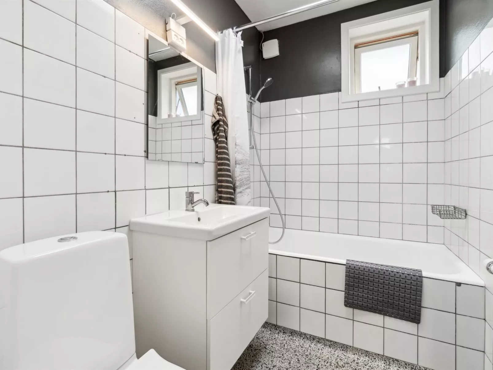 "Simon" - 1km from the sea-Binnen