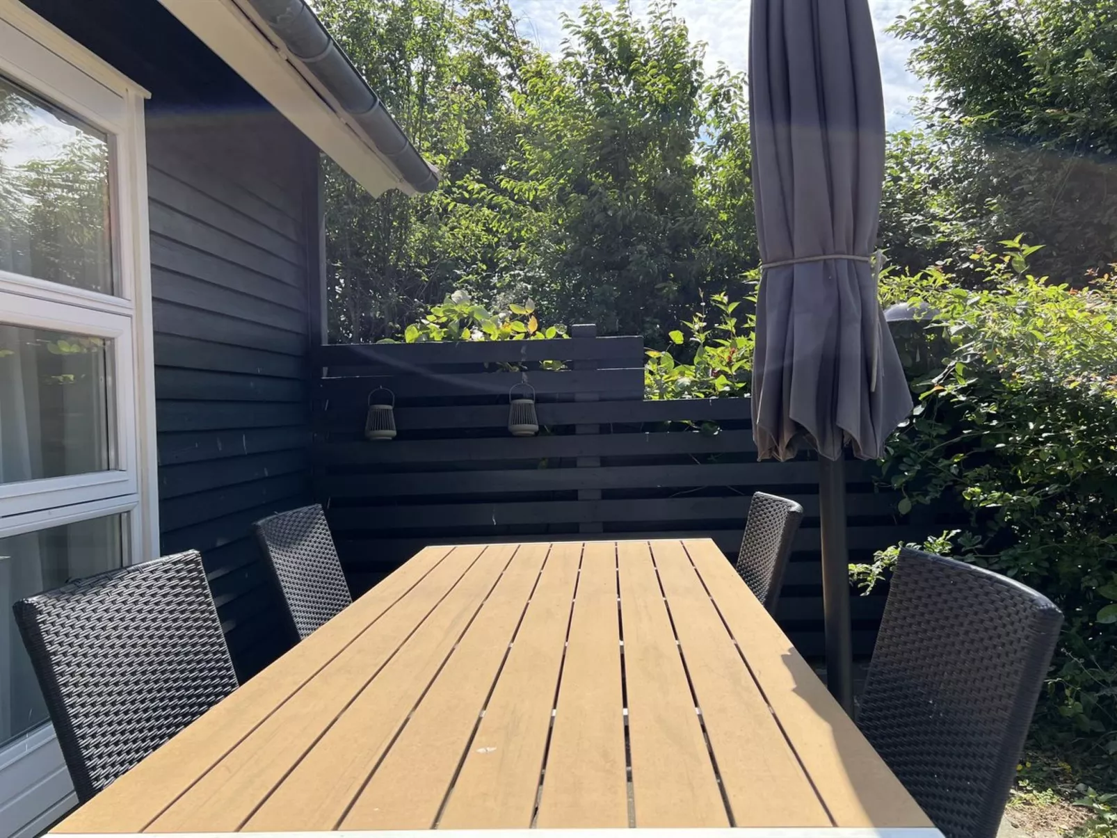 "Skyler" - 250m from the sea-Buiten