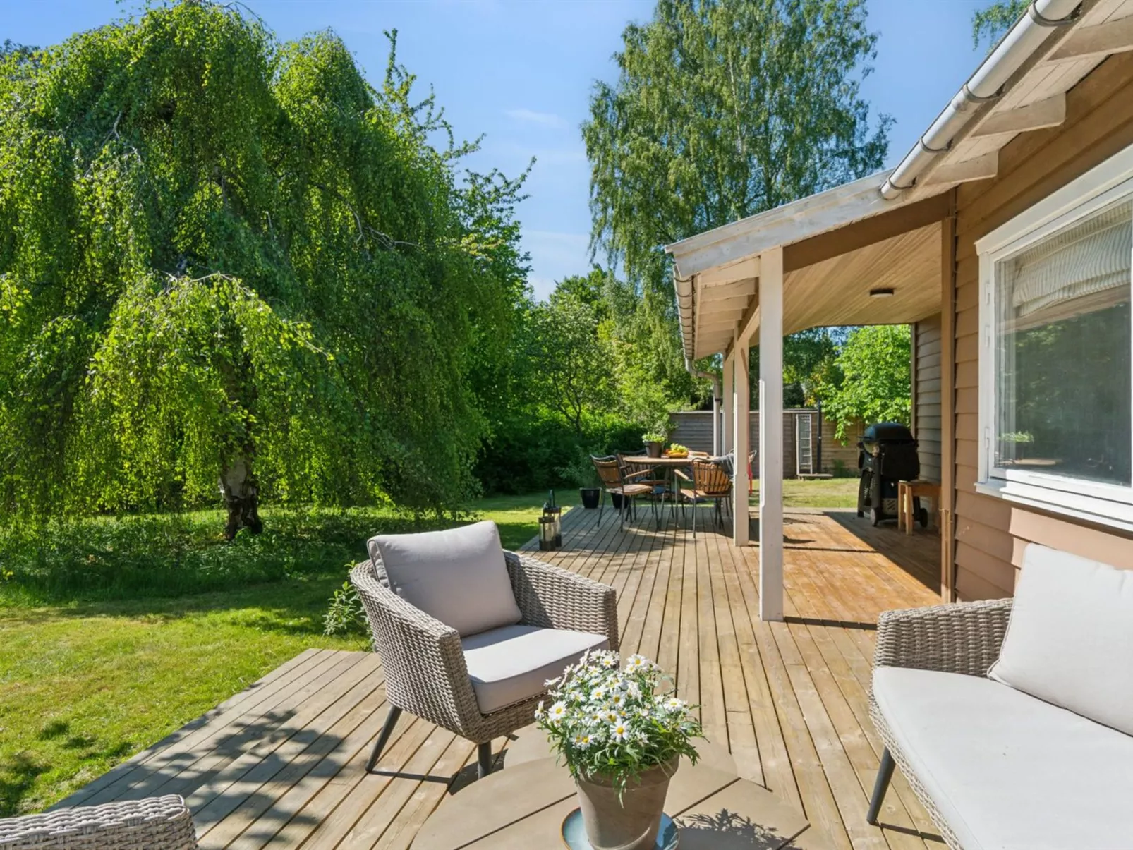 "Jovana" - 150m to the fjord-Buiten