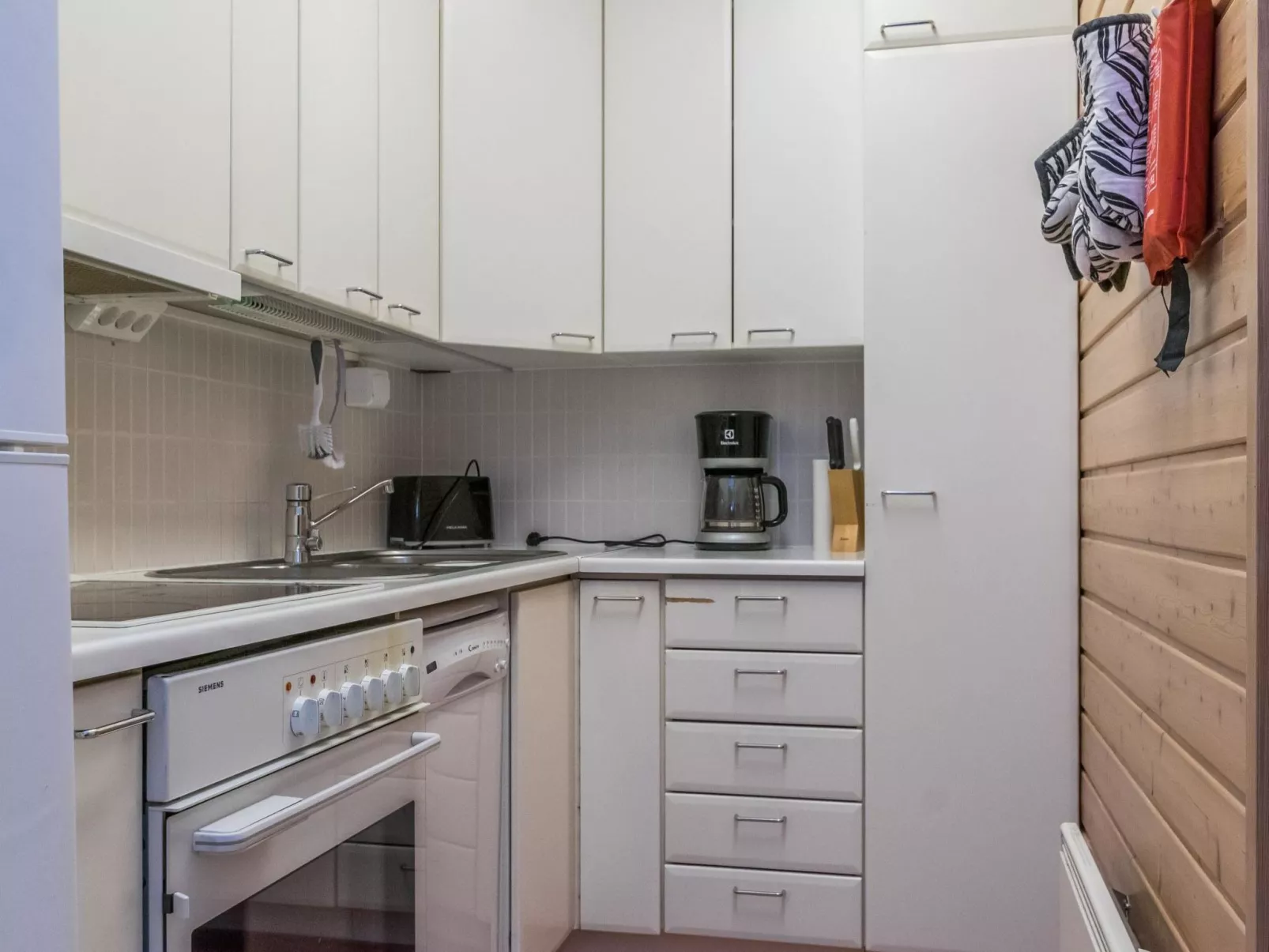 Saariseläntie 8 b 7-Binnen