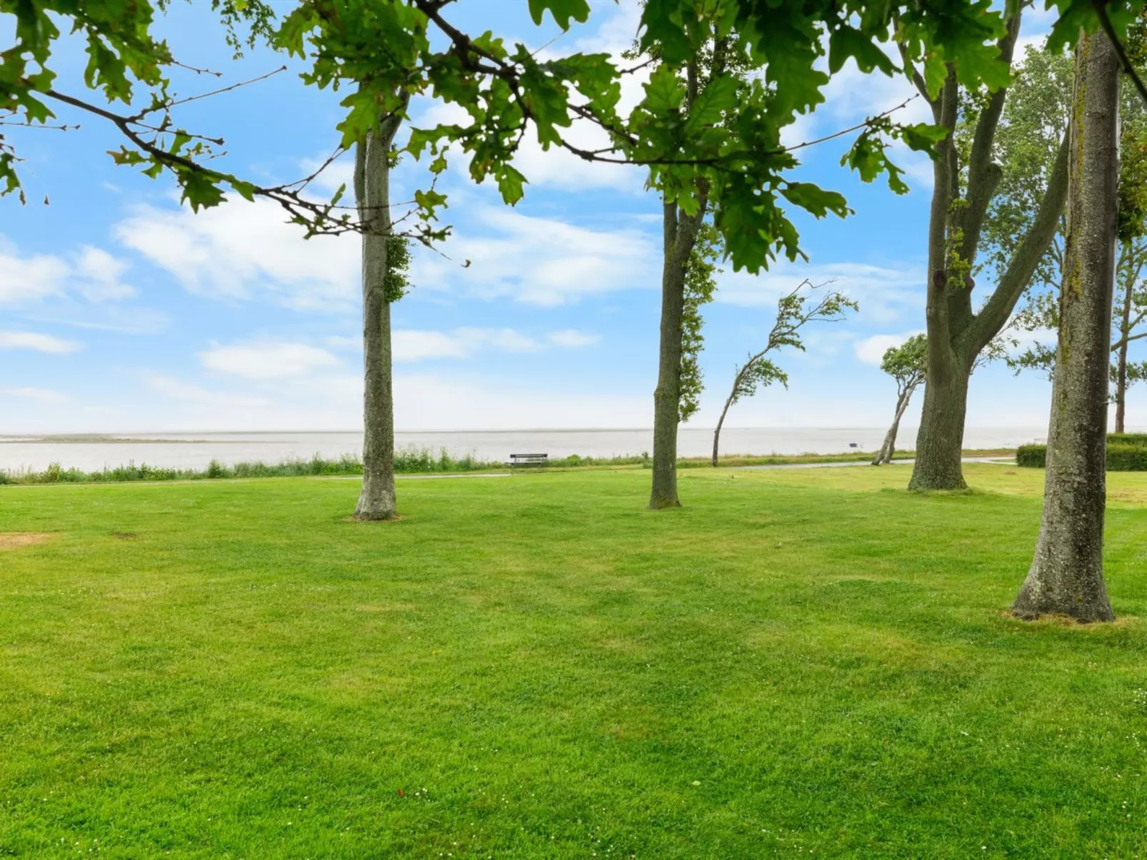 "Kari" - 50m from the sea-Buiten