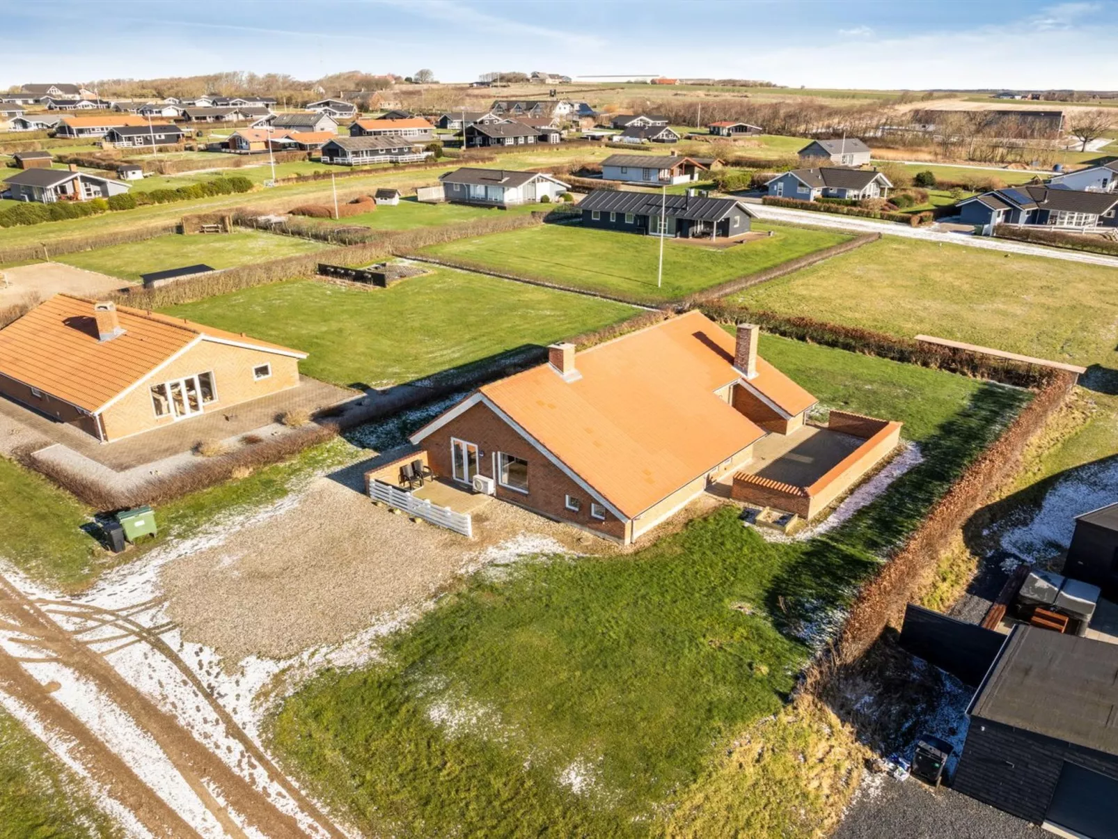 "Nikolce" - 300m to the fjord-Buiten