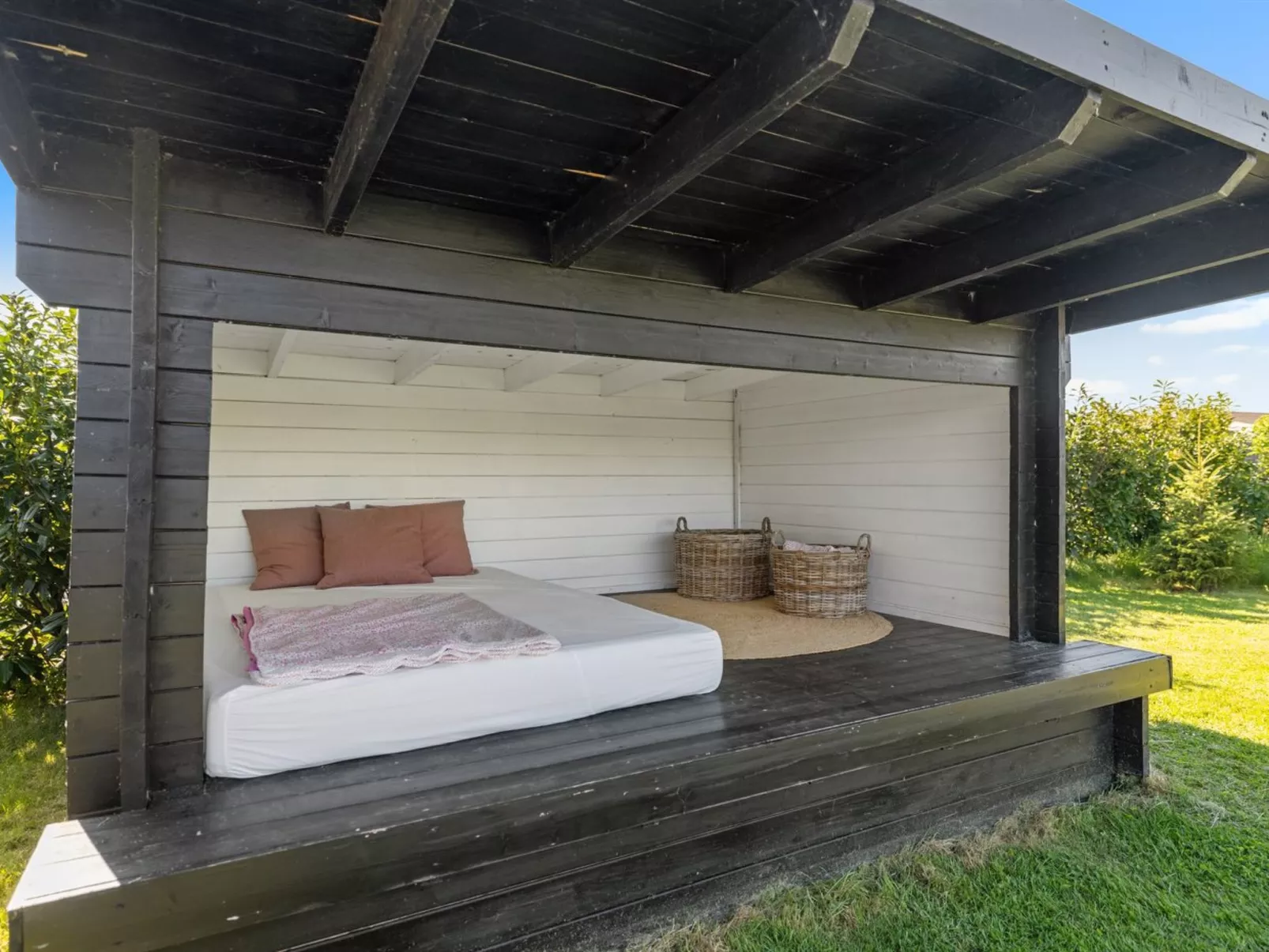 "Iven" - 140m from the sea-Buiten