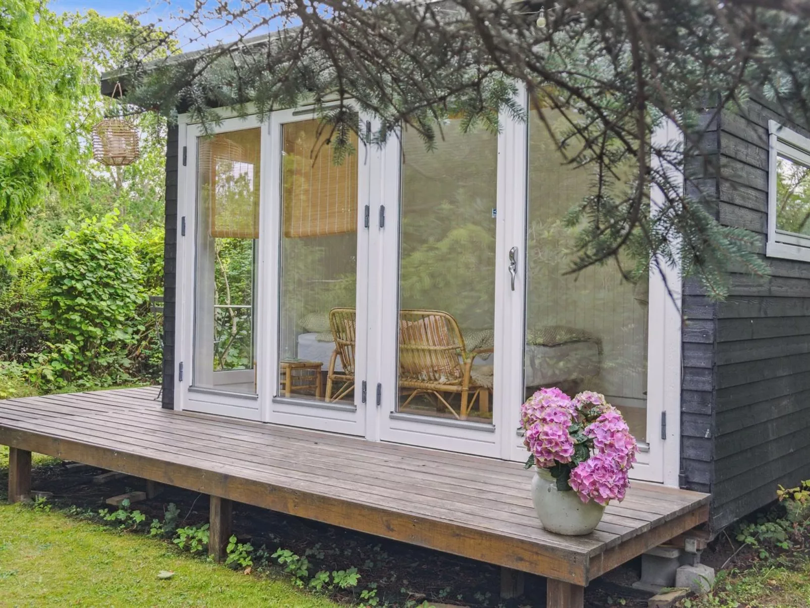 "Lauri" - 2.3km from the sea-Binnen