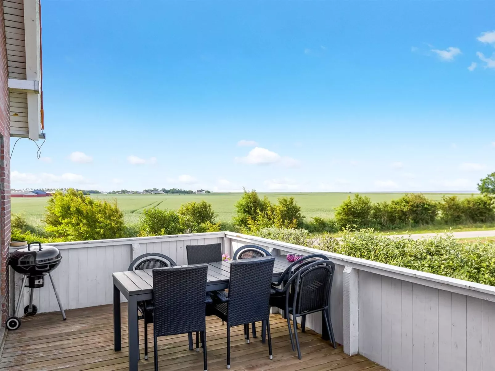 "Freja" - 12km from the sea-Buiten