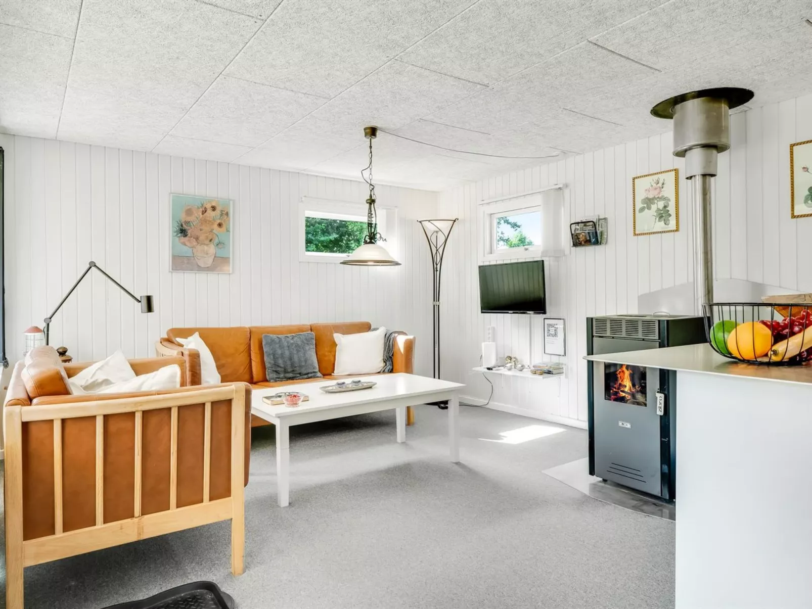 "Helma" - 500m to the fjord-Binnen