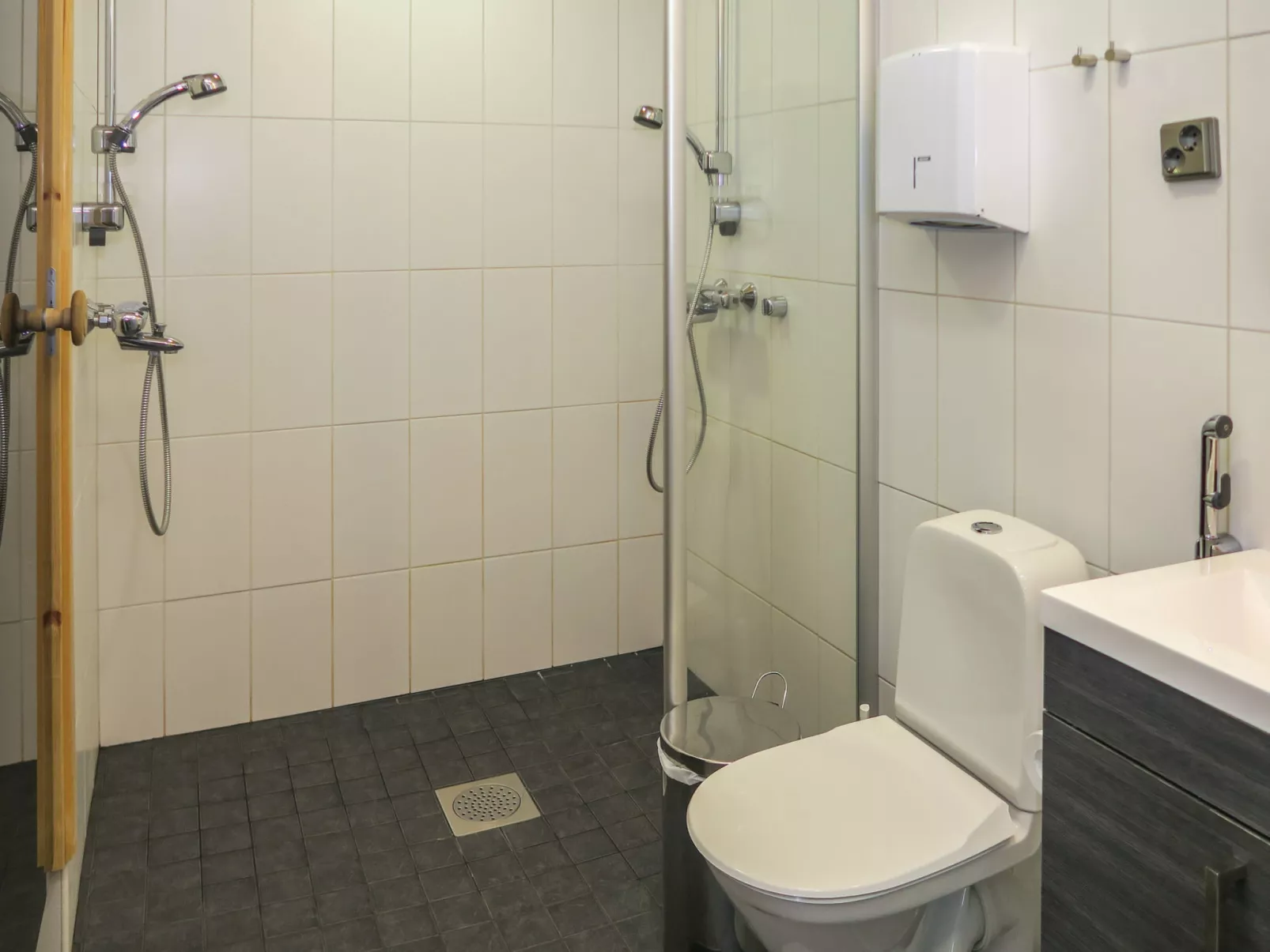 Villa vuosseli a 1-Binnen