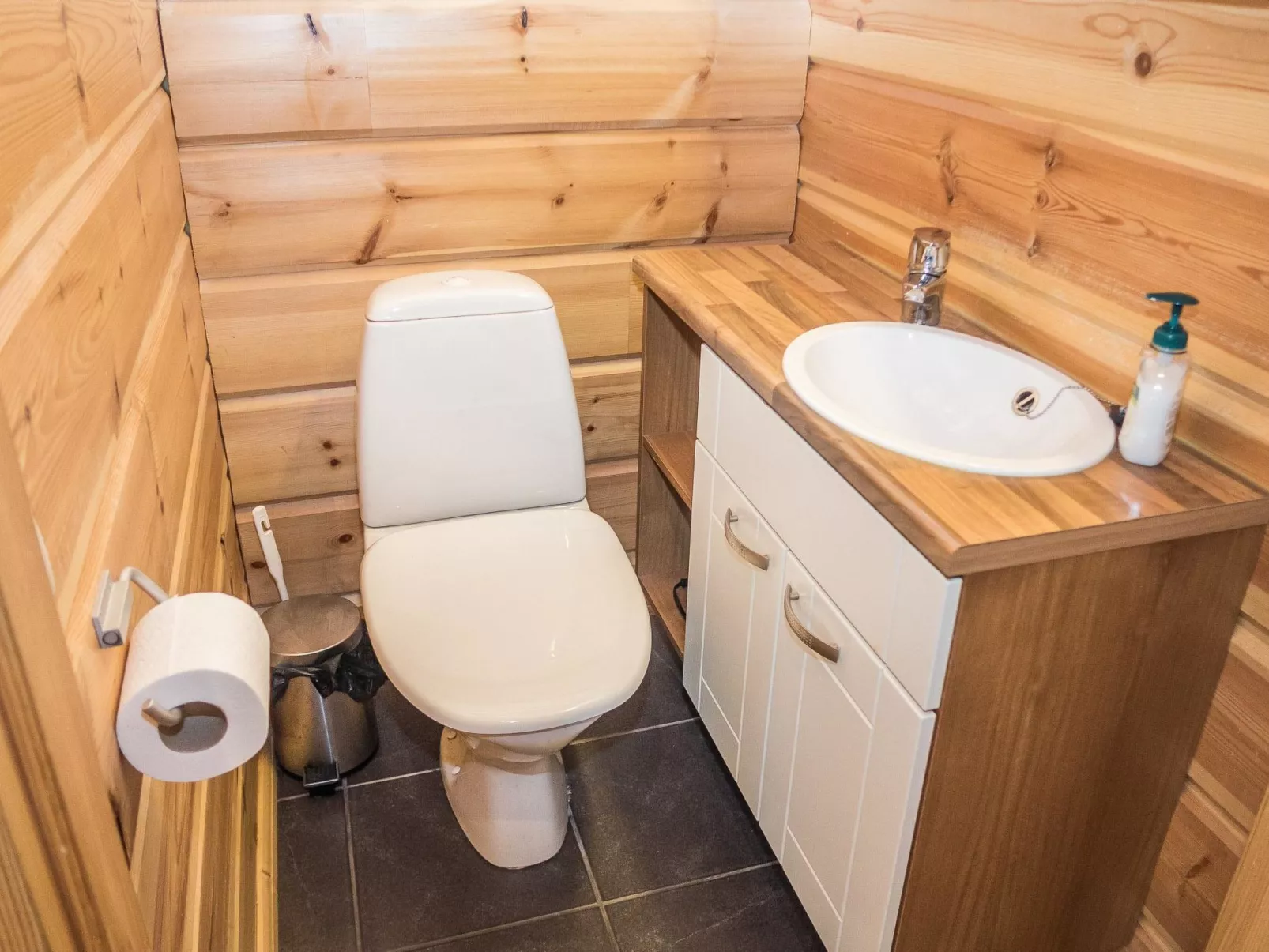 Katajarinne b-Binnen