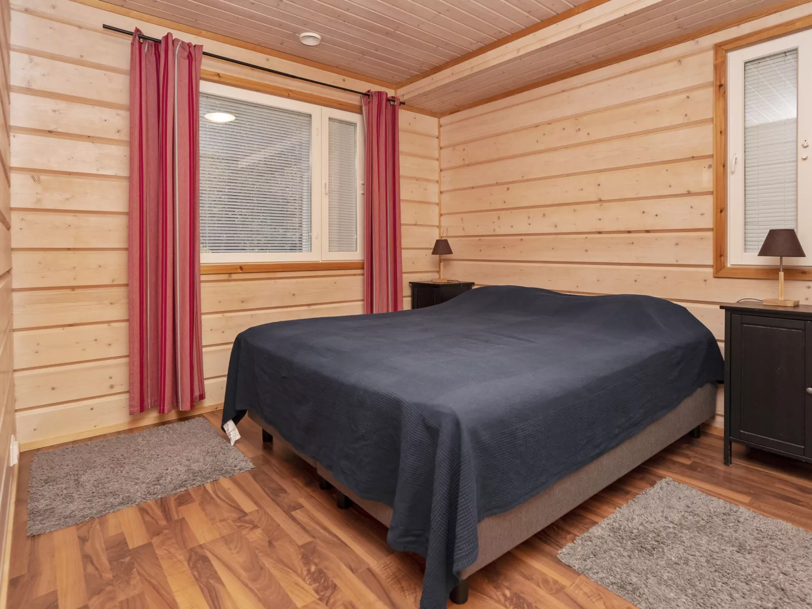 Vuosselin kataja 5-Binnen