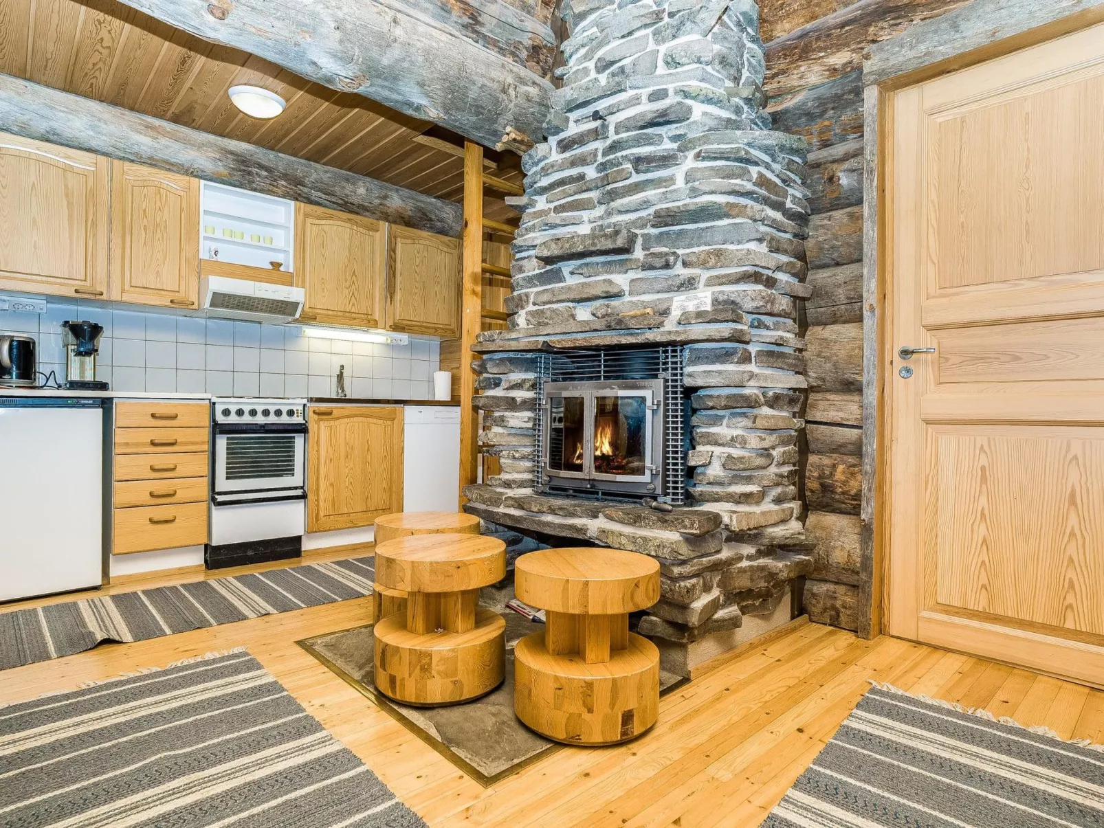 Kuontijärvi b-Binnen