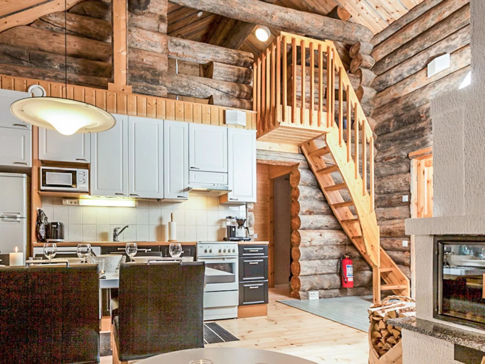 Hillankukka 5-Binnen