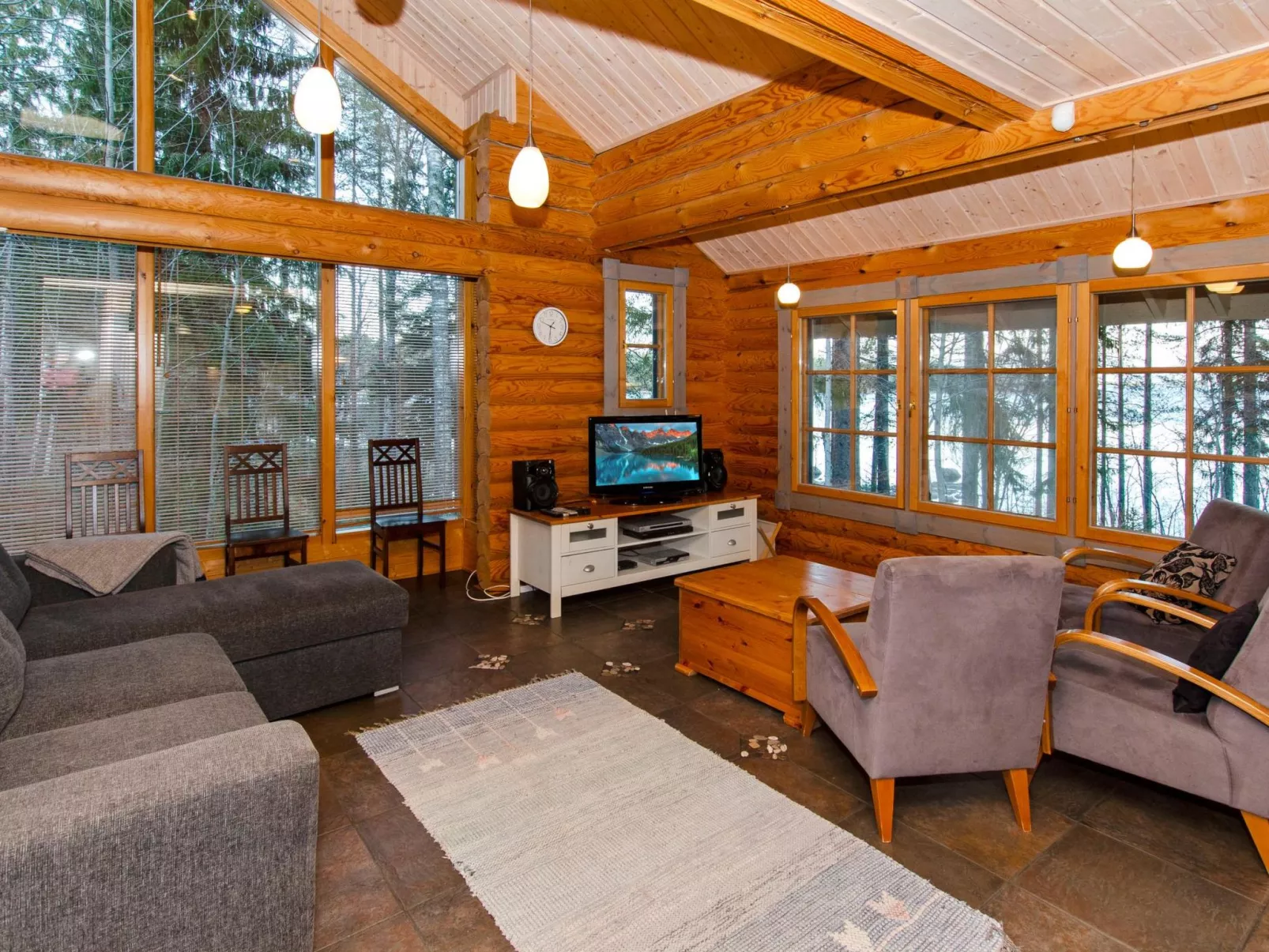 Amero purnu 3-Binnen