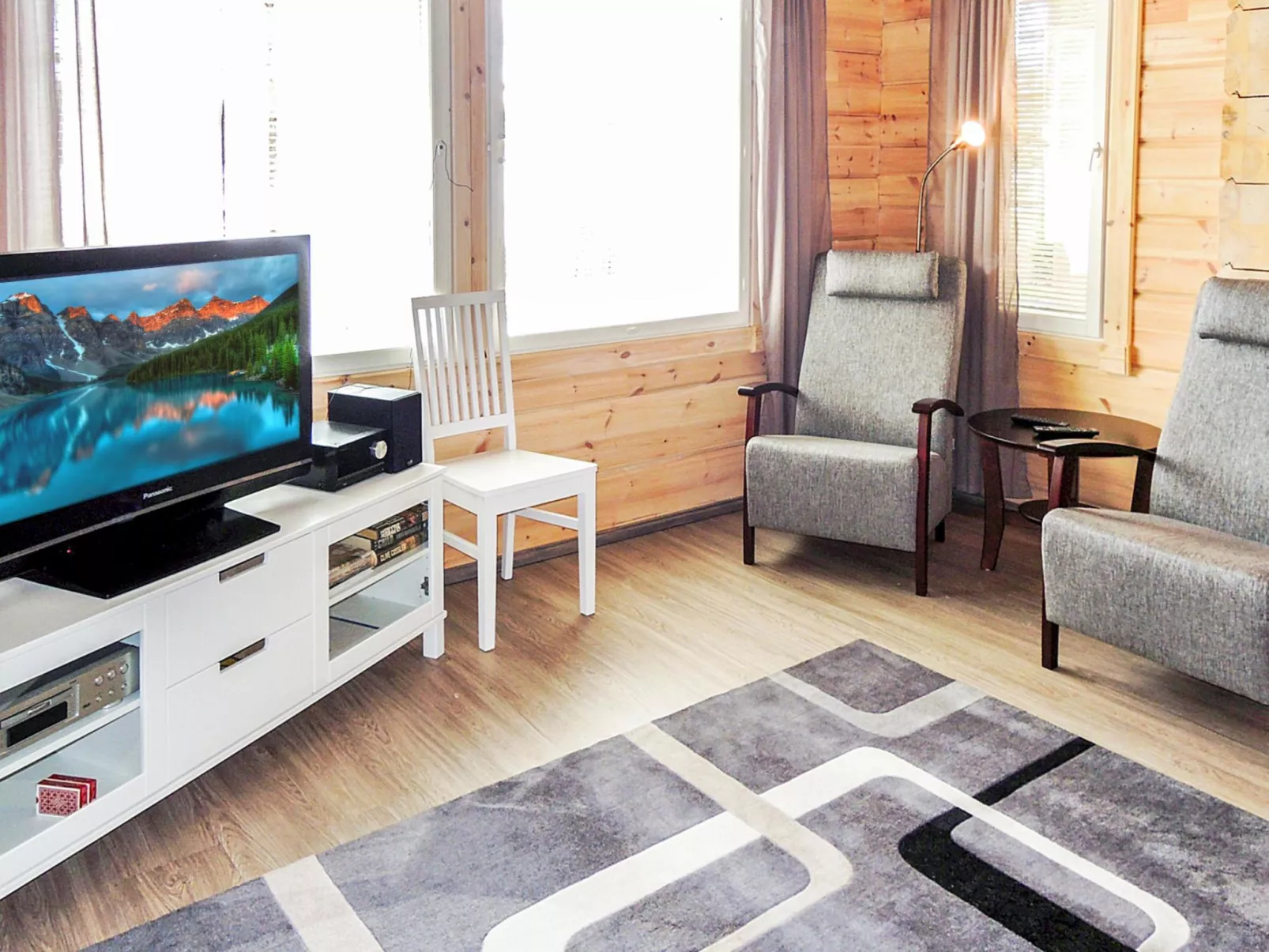 Nesterin helmi-Binnen