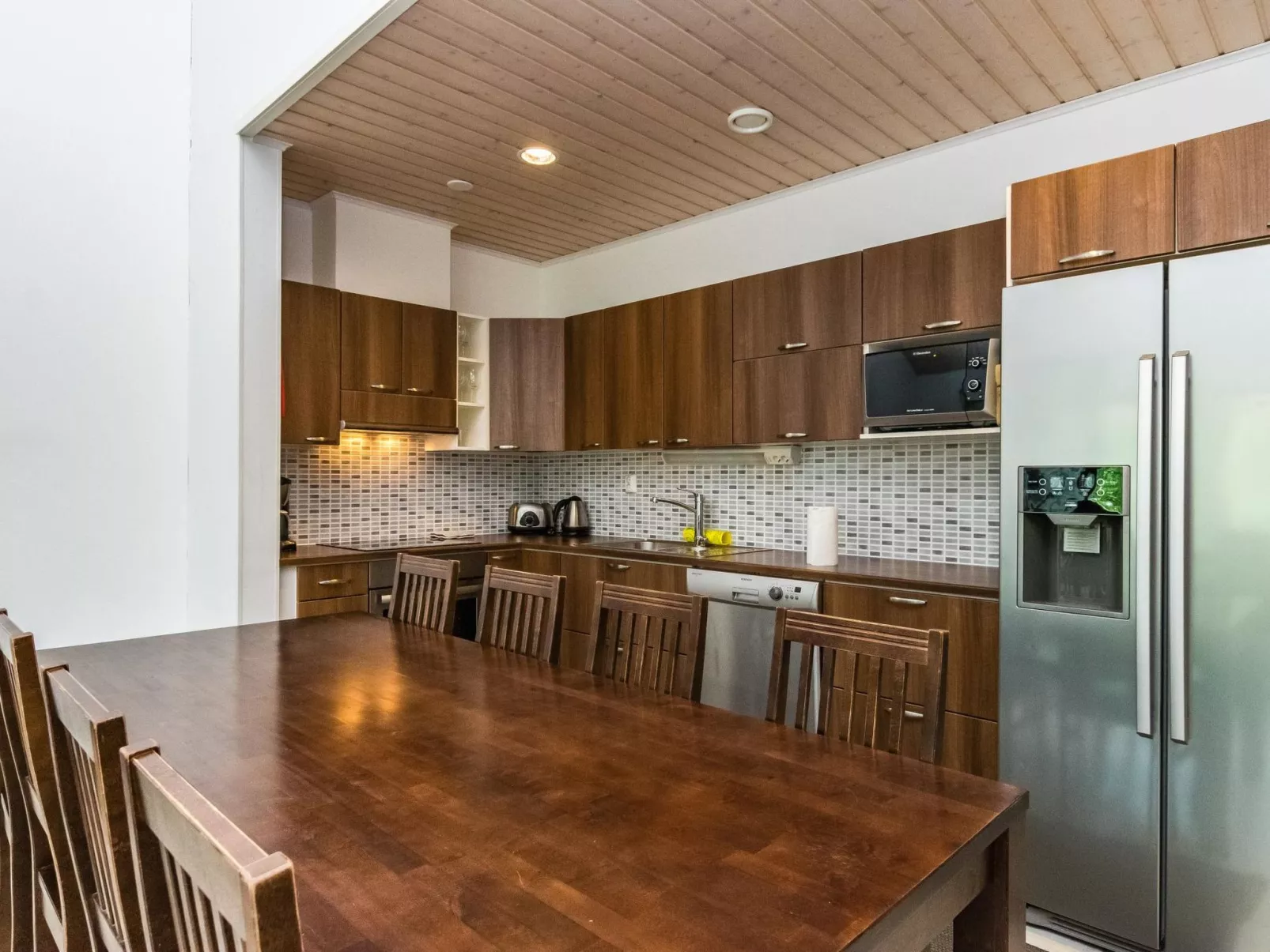 4 seasons hymy a-Binnen