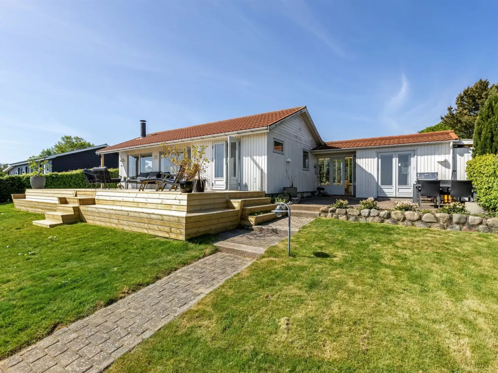 "Tobias" - 45m to the fjord-Buiten