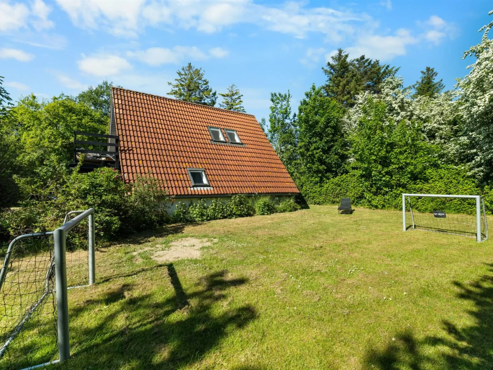 "Sunna" - 1km from the sea-Buiten