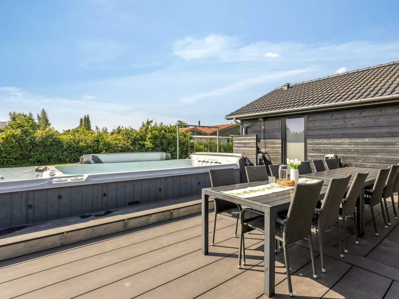 "Bernadine" - 500m from the sea-Buiten