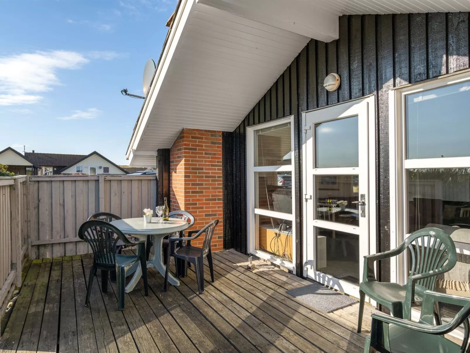 "Gritt" - 400m from the sea-Buiten