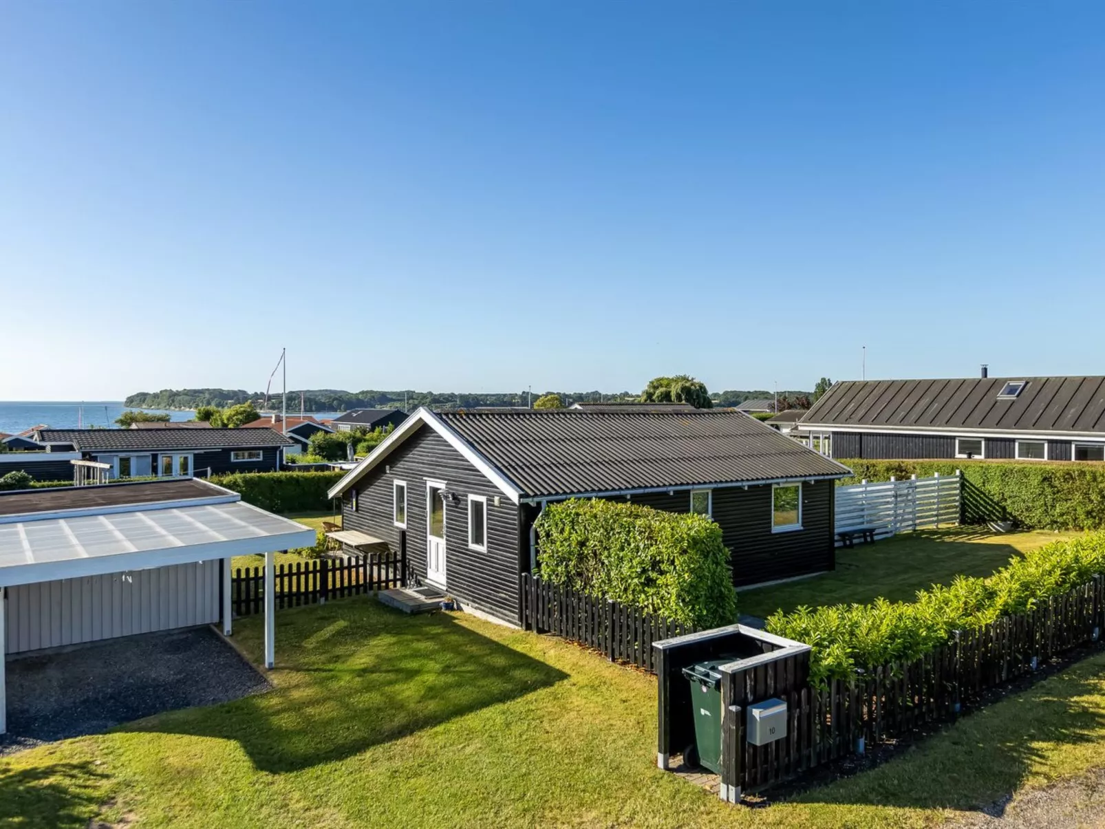 "Raymond" - 175m from the sea-Buiten