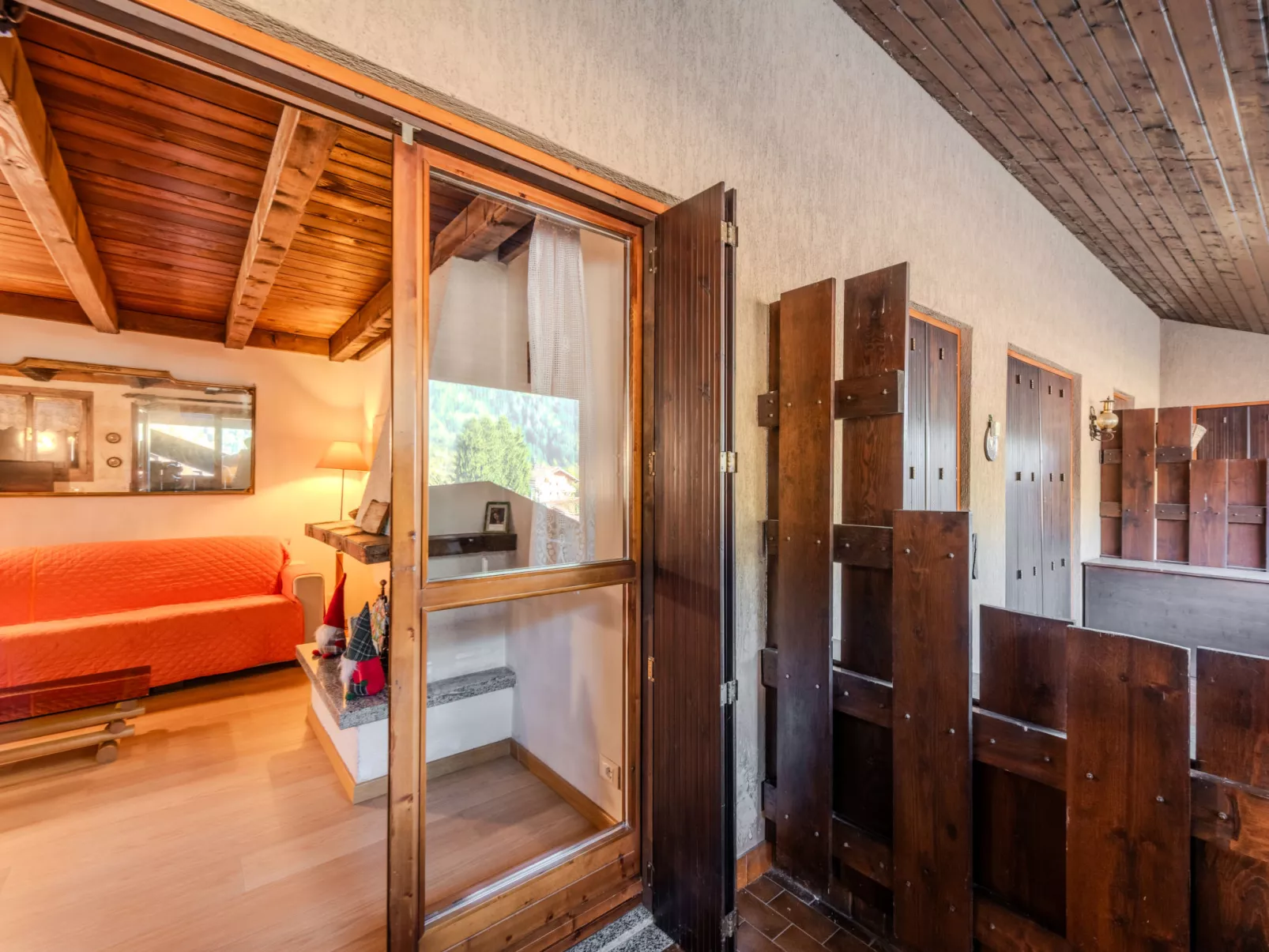 Mansarda al Doss-Buiten