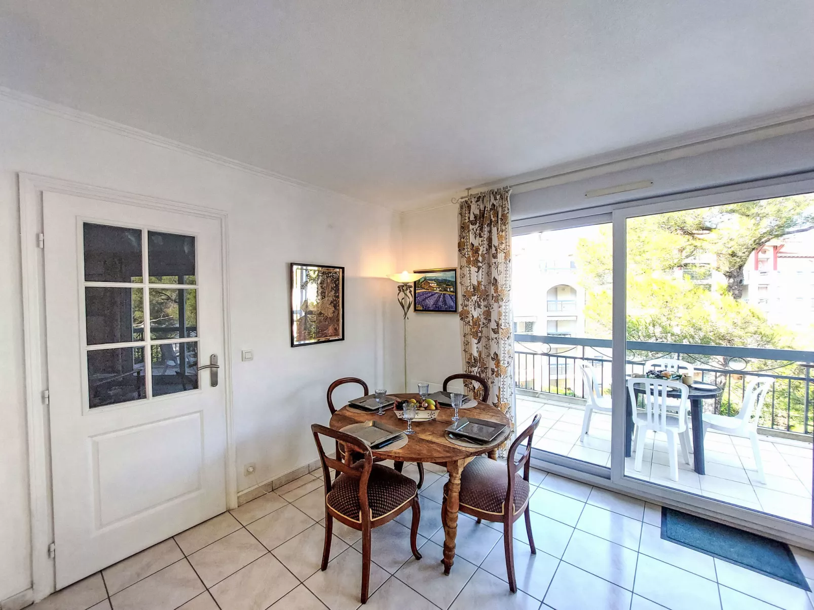 Le Grand Parc-Binnen