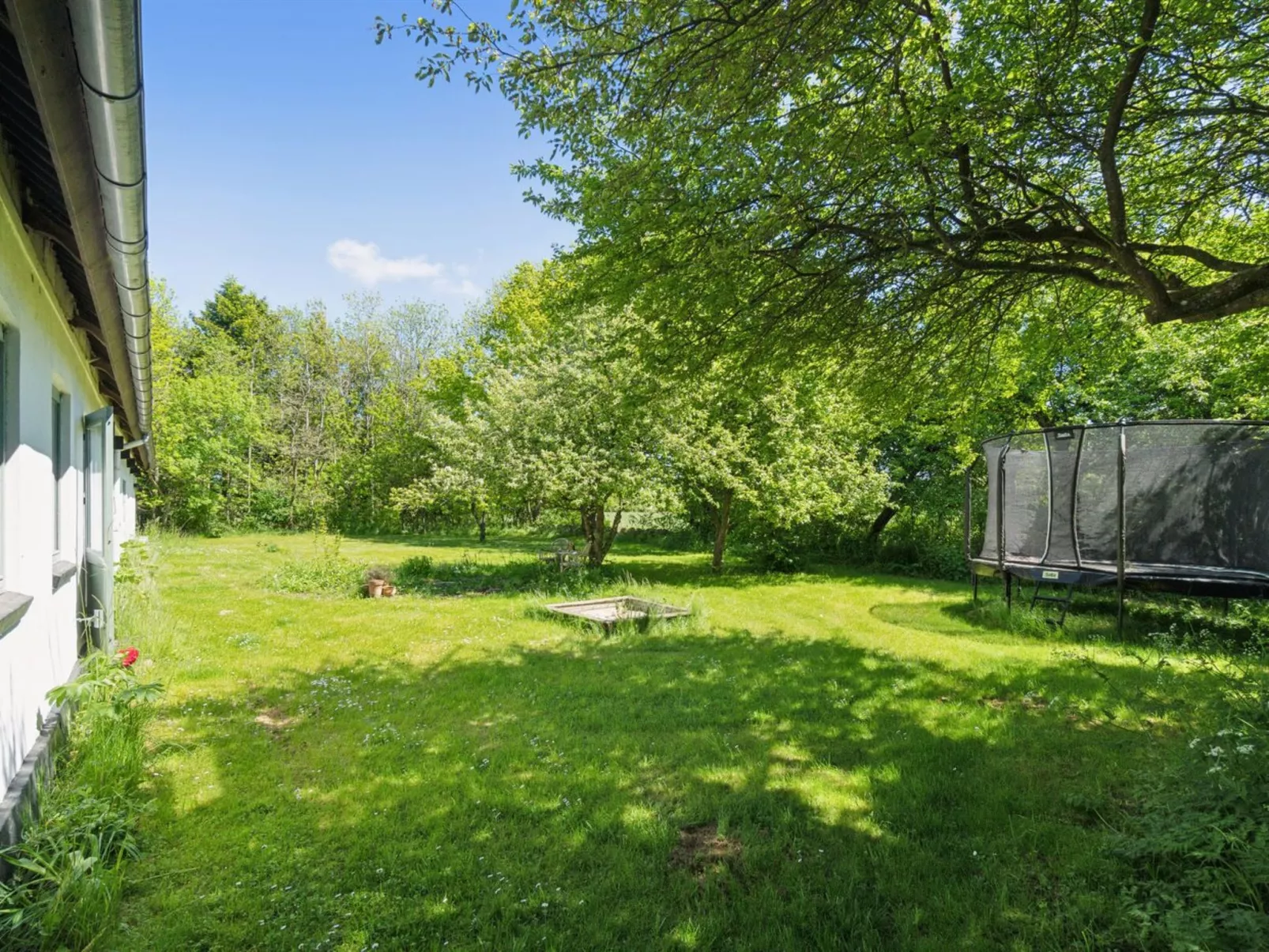 "Aarni" - 6.5km from the sea-Buiten