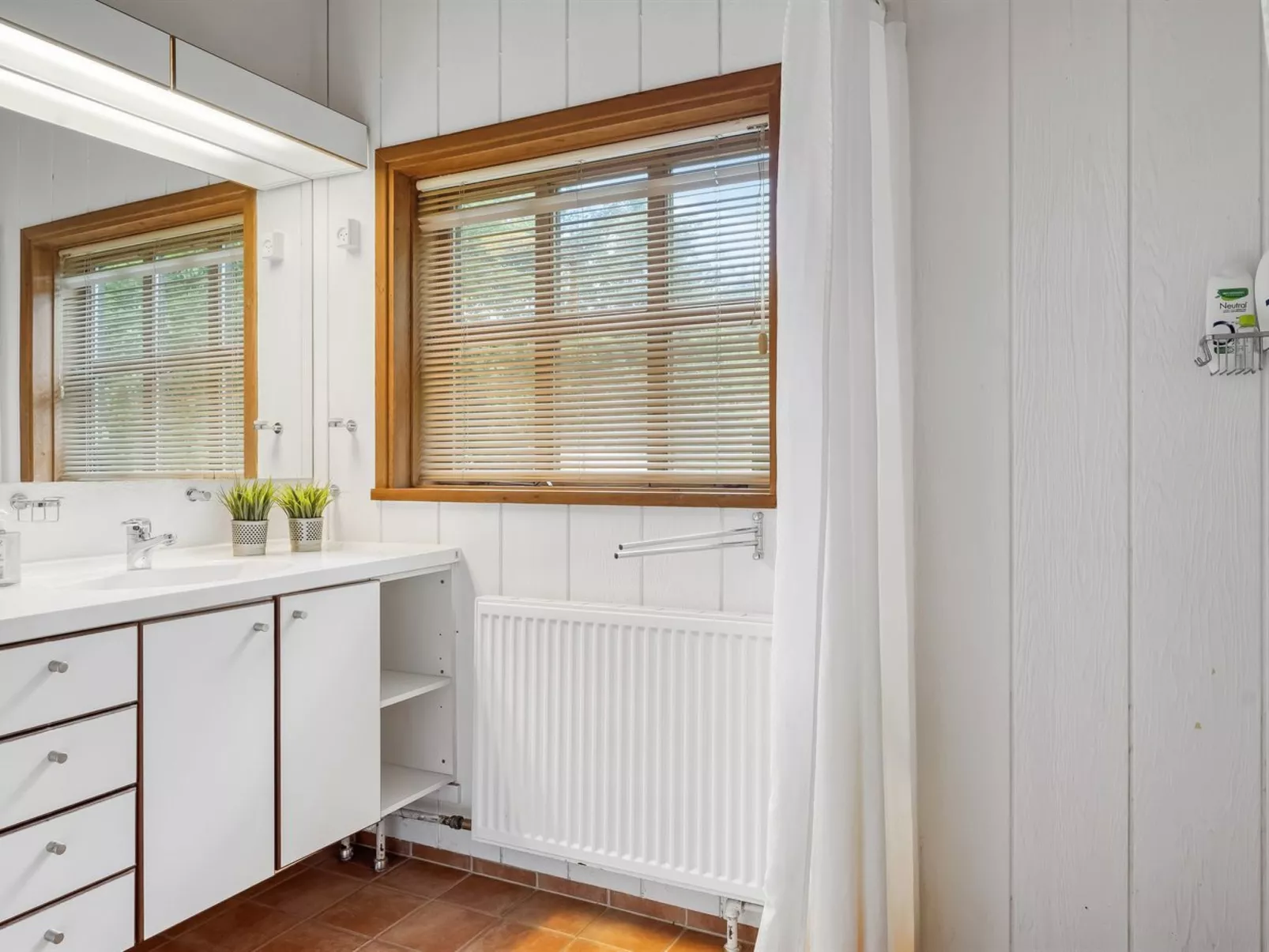 "Arsi" - 2km from the sea-Binnen