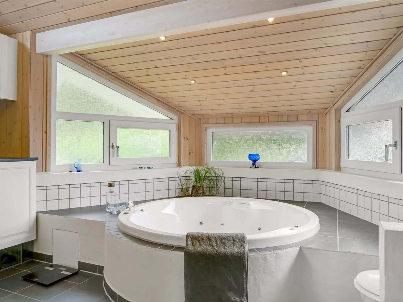 "Eeske" - 2.5km from the sea-Binnen