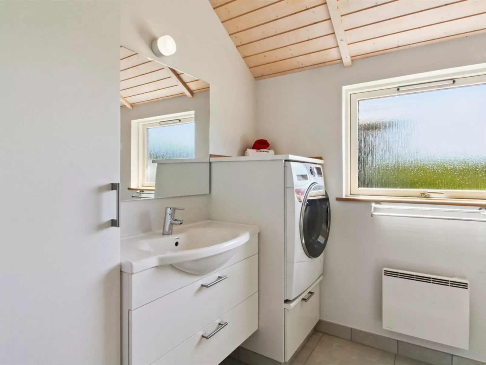 "Alimpij" - 30km from the sea-Binnen