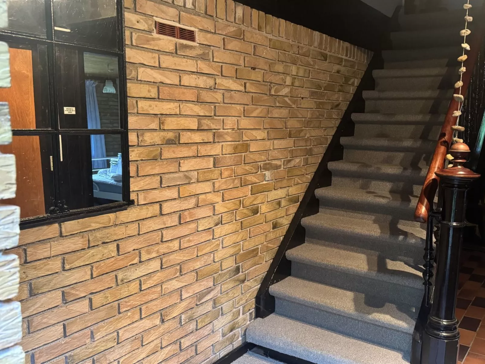 "Karmen" - 1km from the sea-Binnen