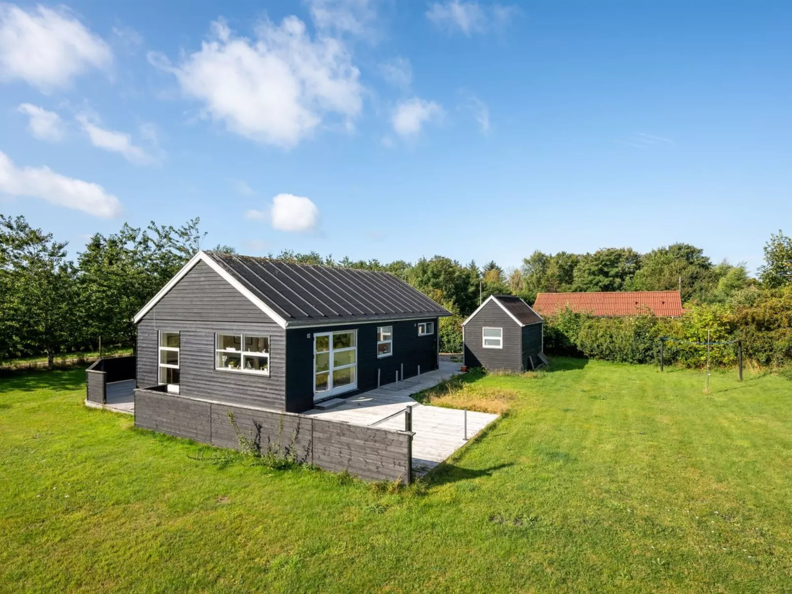 "Anja" - 550m to the fjord-Buiten