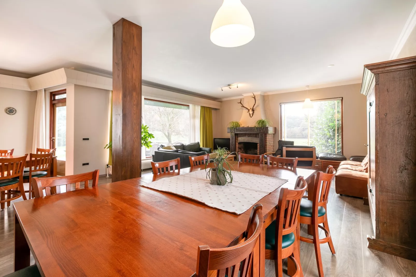 Vakantiepark Herperduin 21-Eetkamer