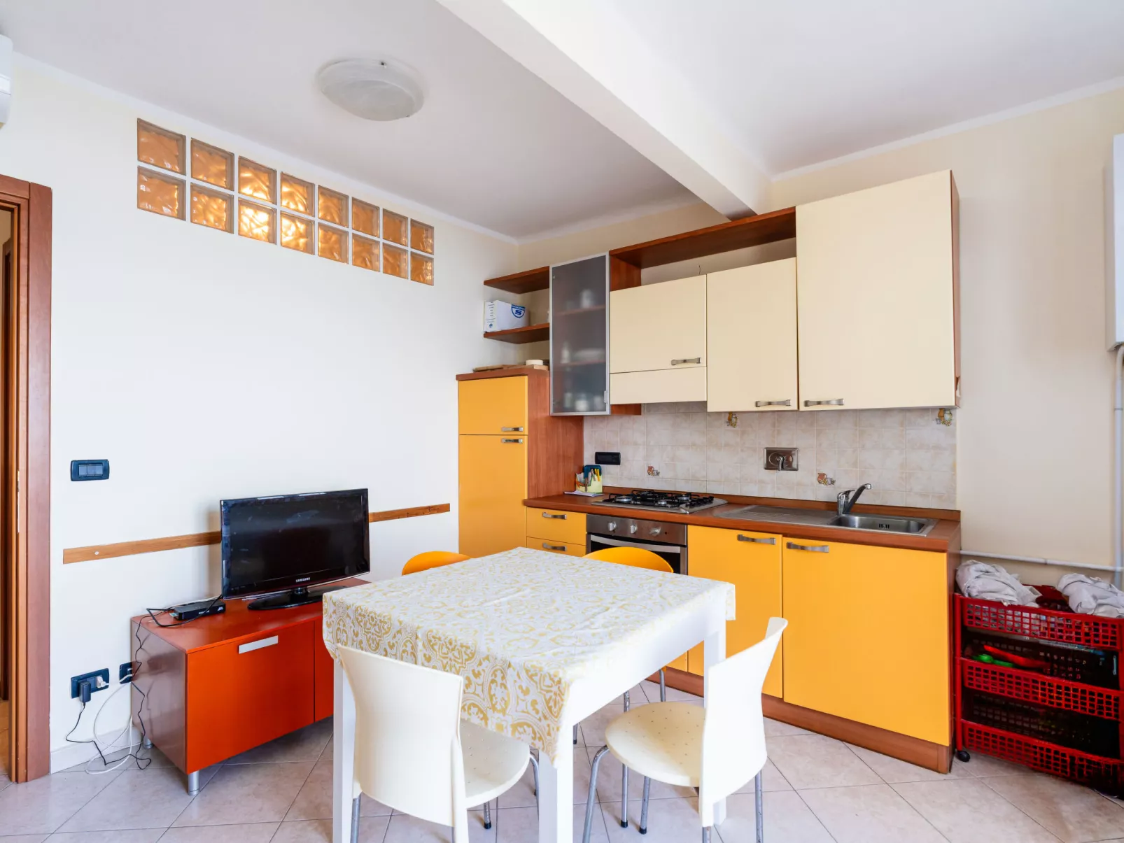 Casa sul Mare-Binnen